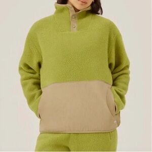 Allbirds Fluff Fleece Hazy Lime Green and Beige Women's Pullover